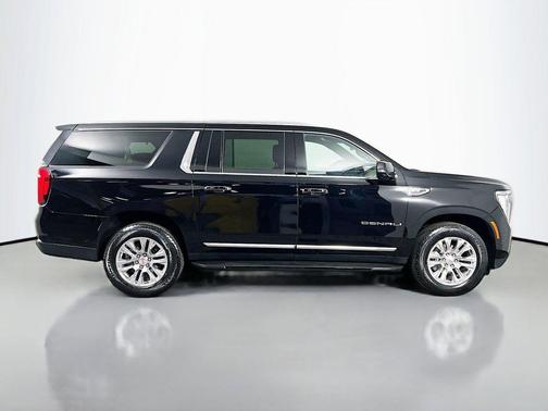 Onyx Black 2025 GMC Yukon XL Denali