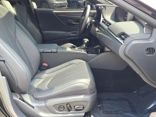 2021 Lexus ES 350 F Sport