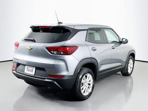 Sterling Gray Metallic 2026 Chevrolet Trailblazer LS