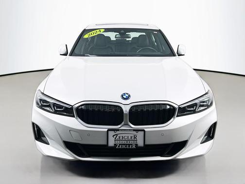 2024 BMW 330e Base