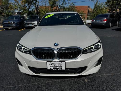 2024 BMW 330e Base