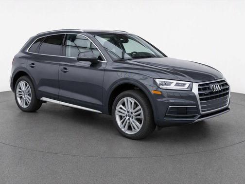 Gray 2018 Audi Q5 2.0T Tech Premium