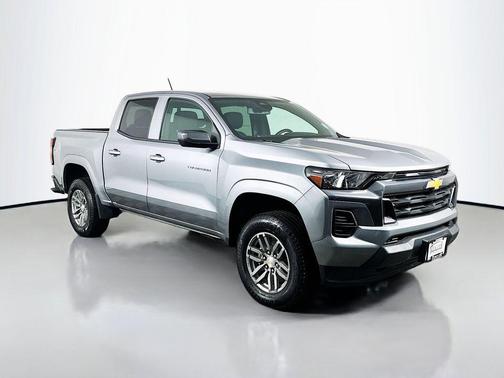 Sterling Gray Metallic 2026 Chevrolet Colorado LT