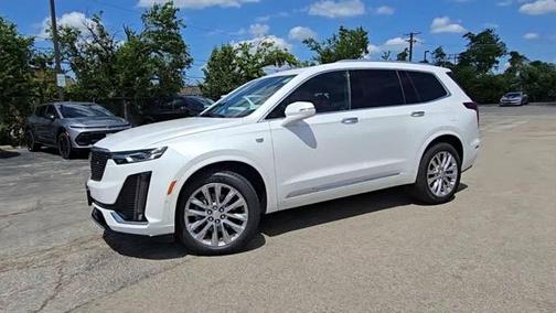 2022 Cadillac XT6 Premium Luxury AWD