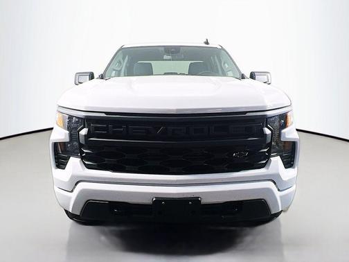 Summit White 2025 Chevrolet Silverado 1500 Custom