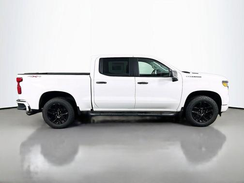 Summit White 2025 Chevrolet Silverado 1500 Custom