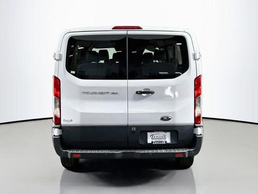Oxford White 2018 Ford Transit-150 XL