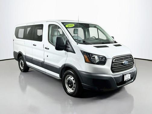 Oxford White 2018 Ford Transit-150 XL