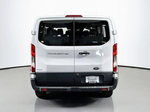 Oxford White 2018 Ford Transit-150 XL