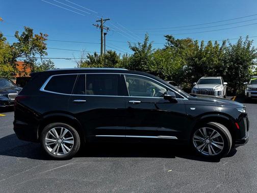 2022 Cadillac XT6 Premium Luxury AWD