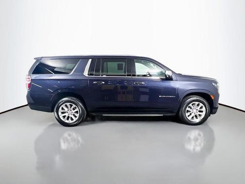 2024 Chevrolet Suburban Premier
