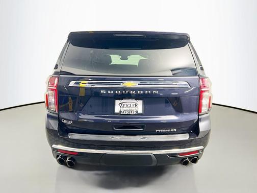 2024 Chevrolet Suburban Premier