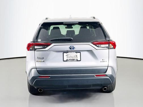 2023 Toyota RAV4 Hybrid LE