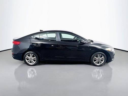 2017 Hyundai ELANTRA Value Edition