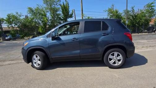 2022 Chevrolet Trax LS