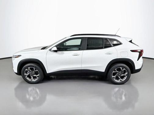 Summit White 2026 Chevrolet Trax LT