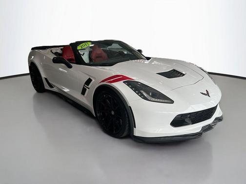 Arctic White 2017 Chevrolet Corvette Grand Sport
