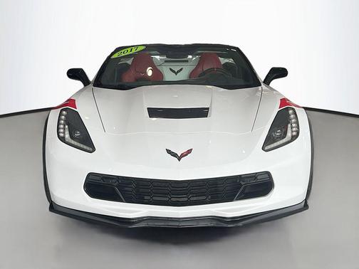 Arctic White 2017 Chevrolet Corvette Grand Sport