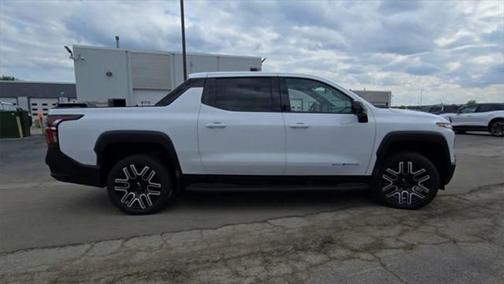 2025 Chevrolet Silverado EV LT