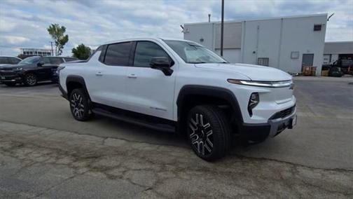 2025 Chevrolet Silverado EV LT
