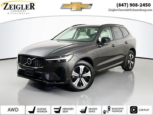 2023 Volvo XC60 Recharge Plug-In Hybrid T8 Plus Dark Theme