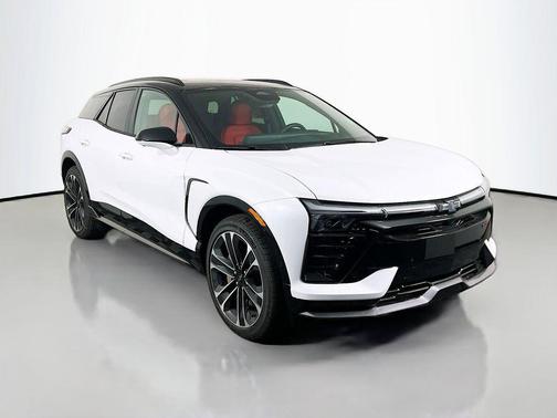 Polar White Tricoat 2026 Chevrolet Blazer EV SS AWD