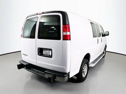 2023 Chevrolet Express 2500 RWD 2500 Regular Wheelbase WT