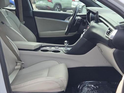 2022 Genesis G70 3.3T AWD