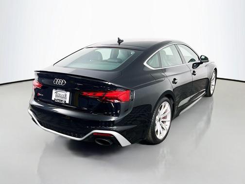 2023 Audi RS 5 2.9T