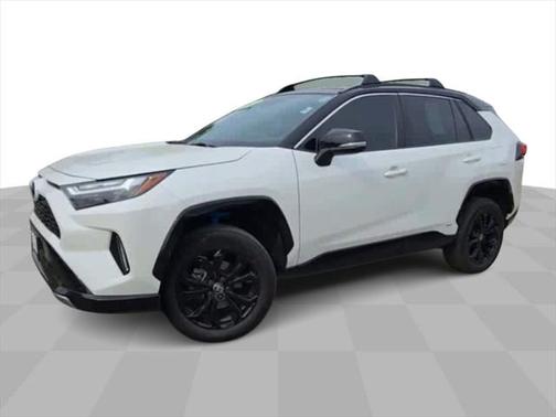 2022 Toyota RAV4 Hybrid SE