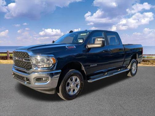 2024 RAM 2500 Big Horn Crew Cab 4x4 64' Box