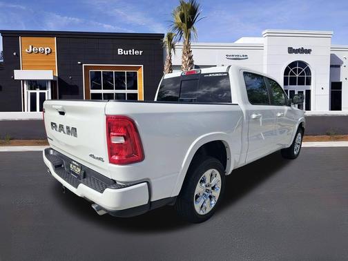 Bright White Clearcoat 2026 RAM 1500 Big Horn/Lone Star