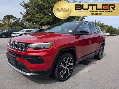 Red Hot Pearlcoat 2024 Jeep Compass Limited