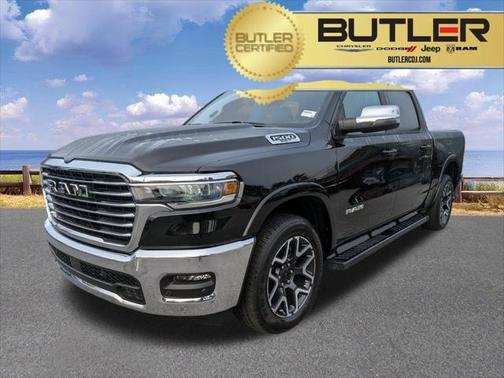 2025 RAM 1500 Laramie Crew Cab 4x4 57' Box