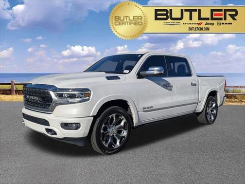 2022 RAM 1500 Limited Crew Cab 4x4 57' Box