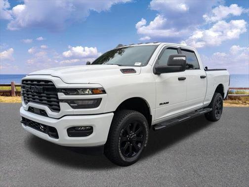 2025 RAM 2500 Big Horn Crew Cab 4x4 64' Box