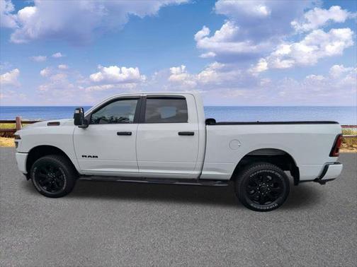 2025 RAM 2500 Big Horn Crew Cab 4x4 64' Box