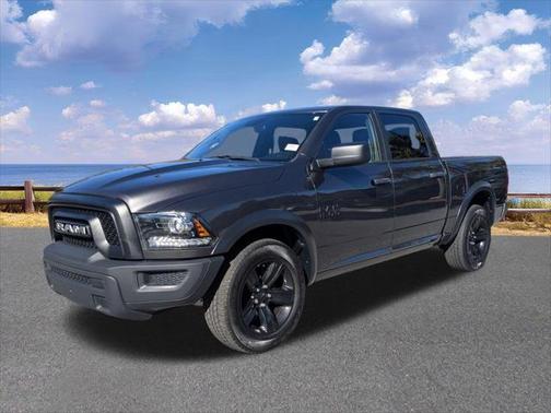 2024 RAM 1500 Classic Warlock Crew Cab 4x2 57' Box