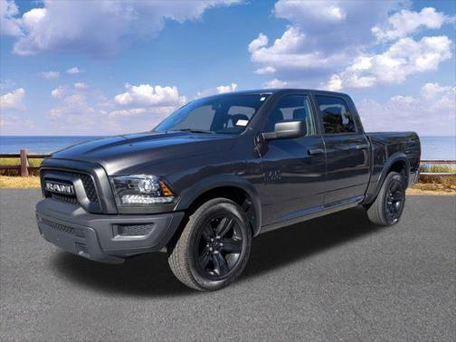 2024 RAM 1500 Classic Warlock Crew Cab 4x2 57' Box