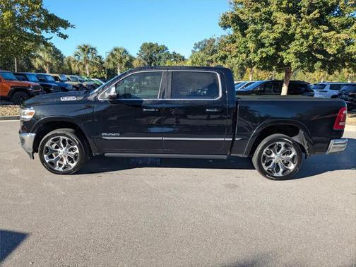 2021 RAM 1500 Limited Crew Cab 4x4 57' Box