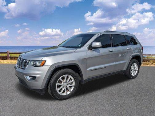 2021 Jeep Grand Cherokee Laredo E 4x2