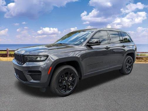 2024 Jeep Grand Cherokee Altitude 4x2
