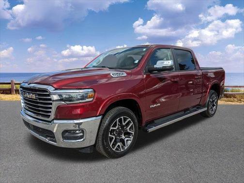 2025 RAM 1500 Laramie Crew Cab 4x4 57' Box