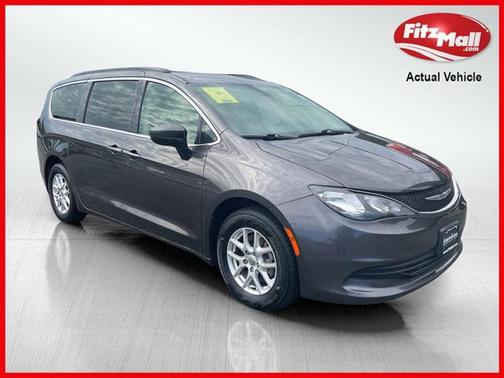 2020 Chrysler Voyager LXI
