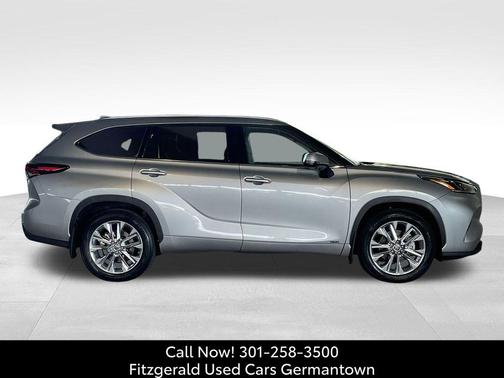 2024 Toyota Highlander Hybrid Limited