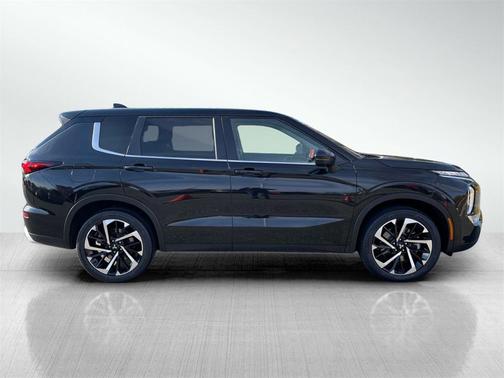 2024 Mitsubishi Outlander SE Black Edition S-AWC