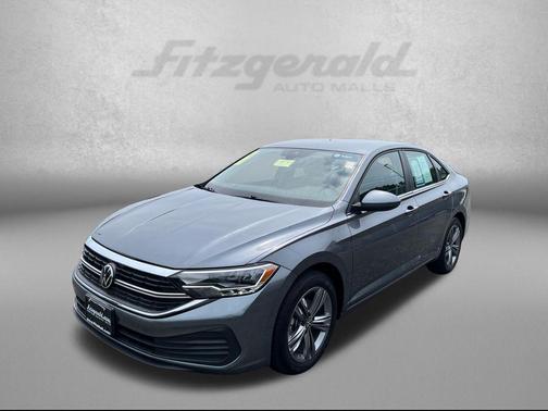 Platinum Gray Metallic 2024 Volkswagen Jetta 1.5T SE