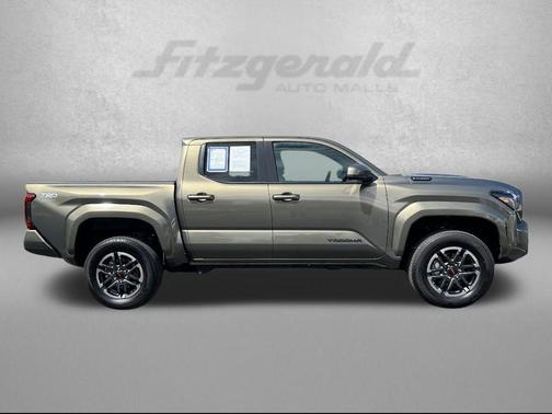 2024 Toyota Tacoma Hybrid TRD Sport