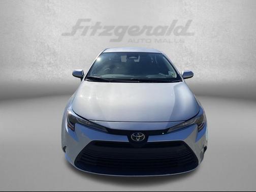 Classic Silver Metallic 2025 Toyota Corolla LE