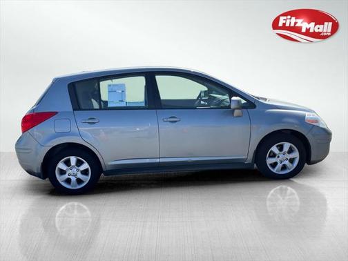 2009 Nissan Versa 1.8 SL
